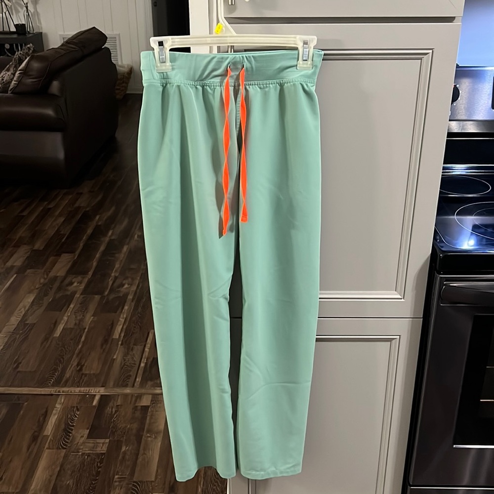 Figs scrub pants